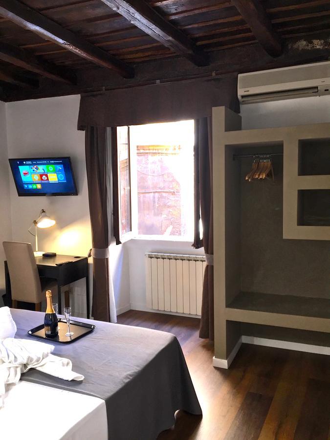 Do-Do Navona Suites Rom Zimmer foto